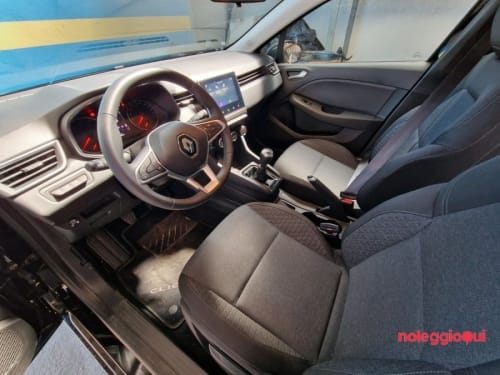 Noleggio Renault Clio