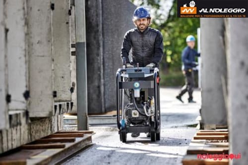 Noleggio Idropulitrice portatile ad altissima pressione per una pulizia intensiva