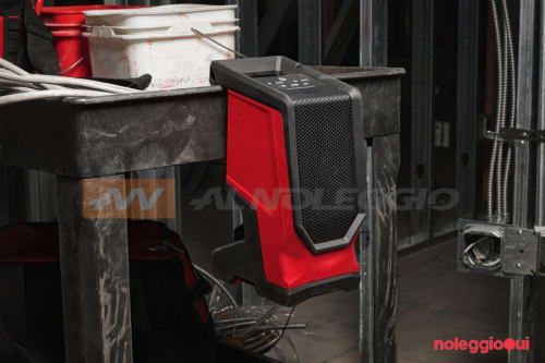 Noleggio Speaker da cantiere con powerbank