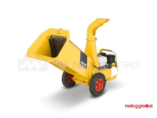 Noleggio Cippatore a motore 13 Hp