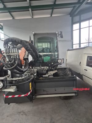 Noleggio Noleggio trattore Energreen ILF Kommunal 