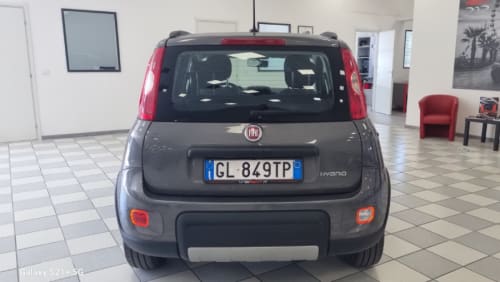 Noleggio FIAT PANDA HYBRID