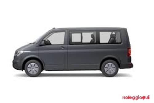 Noleggio FORD TRANSIT 9 POSTI 