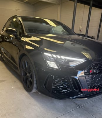 Noleggio Noleggio Audi RS3