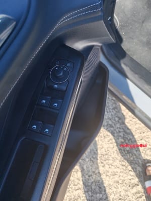 Noleggio Noleggia subito Ford Puma Hybrid automatica