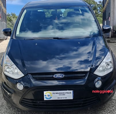 Noleggio Noleggia subito FORD S-MAX 7 Posti automatica