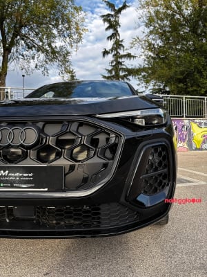 Noleggio NOLEGGIO AUDI Q5 40 TDI S-LINE 2.0cc 204cv