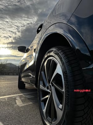 Noleggio NOLEGGIO AUDI Q5 40 TDI S-LINE 2.0cc 204cv