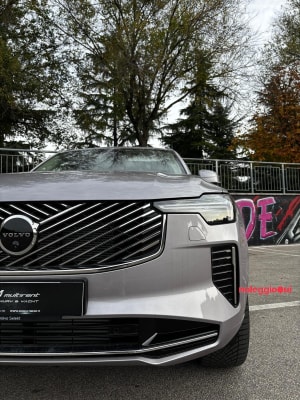 Noleggio NOLEGGIO VOLVO XC90 
