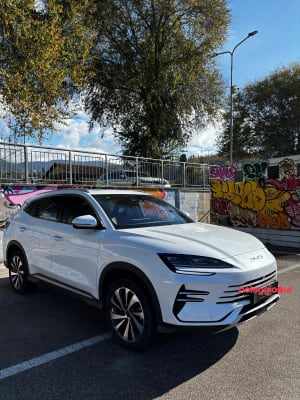 Noleggio NOLEGGIO BYD SEUL U-DMi