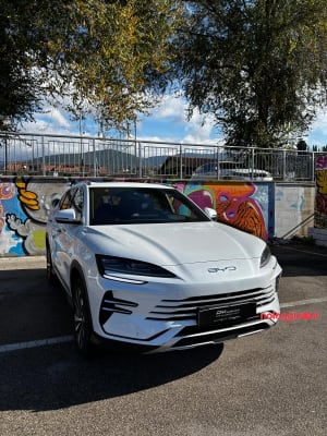 Noleggio NOLEGGIO BYD SEUL U-DMi