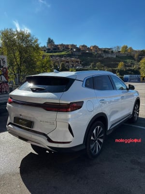 Noleggio NOLEGGIO BYD SEUL U-DMi