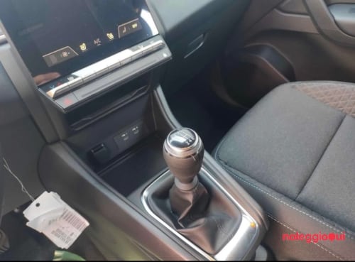 Noleggio RENAULT CAPTUR NO SCORING