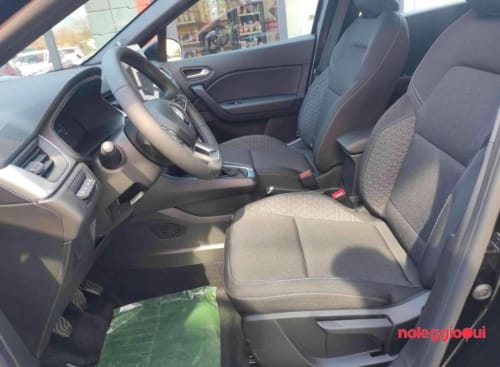 Noleggio RENAULT CAPTUR NO SCORING