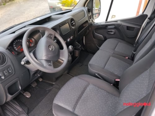 Noleggio Noleggia Opel Movano L2 H2 anche senza carta di credito