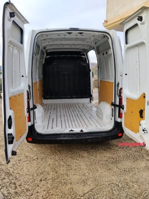 Noleggio Noleggia Opel Movano L2 H2 anche senza carta di credito