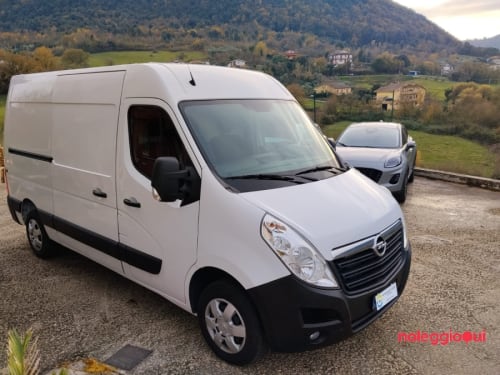 Noleggio Noleggia Opel Movano L2 H2 anche senza carta di credito