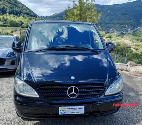 Noleggio Noleggio Mercedes Vito 9 Posti anche senza carta di credito