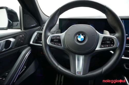 Noleggio BMW X6 30d M-SPORT NO SCORING