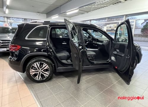 Noleggio MERCEDES BENZ GLB 7P NO SCRORING