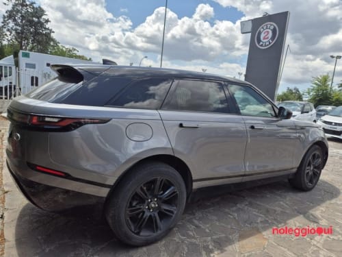 Noleggio RANGE ROVER VELAR NO SCORING 