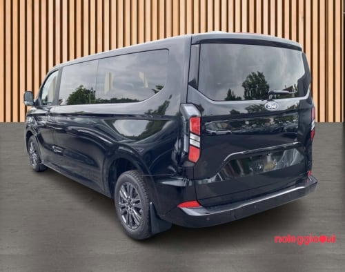 Noleggio FORD TOURNEO NO SCORING