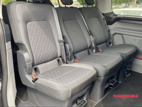 Noleggio FORD TOURNEO NO SCORING