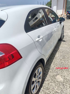 Noleggio Noleggia subito una Kia Rio 1.2 GPL!
