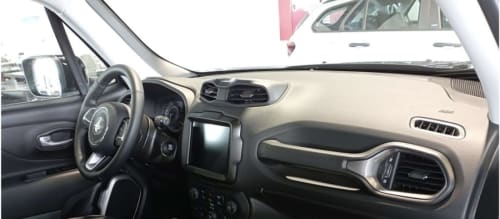 Noleggio JEEP RENEGADE NO SCORING