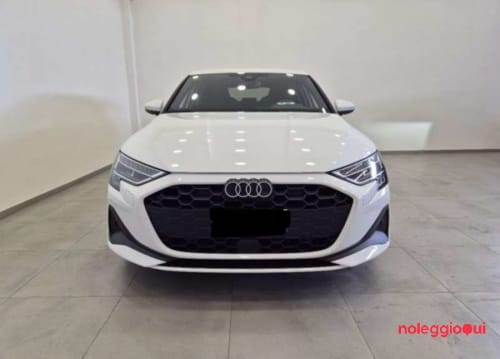 Noleggio AUDI A3 NO SCORING