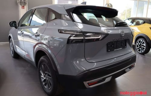 Noleggio NISSAN QASHQAY AUTOMATICA