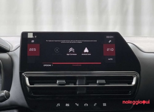 Noleggio CITROEN C5 AIR CROSS NO SCORING 