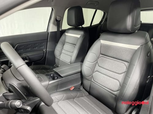 Noleggio CITROEN C5 AIR CROSS NO SCORING 