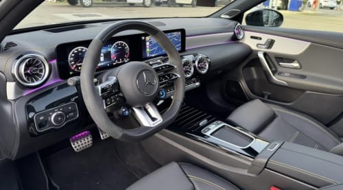 Noleggio MERCEDES-BENZ CLASSE A 45S RENT2BUY