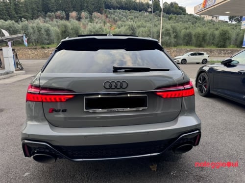 Noleggio AUDI RS6 NO SCORING 