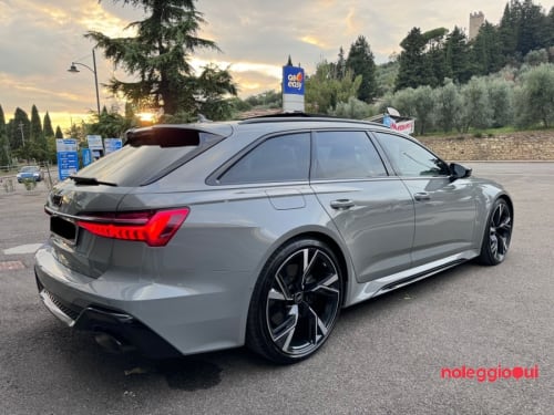 Noleggio AUDI RS6 NO SCORING 