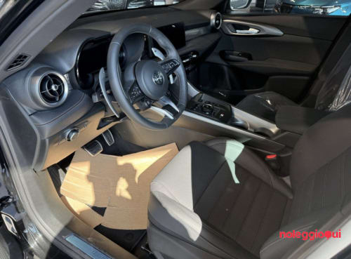 Noleggio ALFA ROMEO TONALE NO SCORING