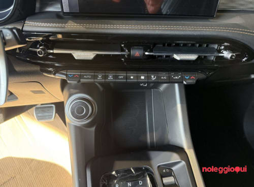 Noleggio ALFA ROMEO TONALE NO SCORING