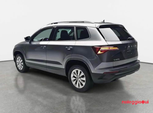 Noleggio SKODA KAROQ NO SCORING