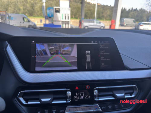 Noleggio BMW SERIE 1 M35i XDrive NO SCORING