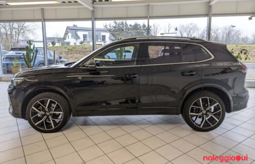 Noleggio VOLSKSWAGEN TIGUAN R-LINE 4RM