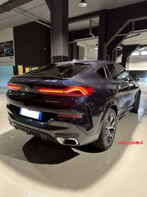 Noleggio  MW X6 30d M-SPORT 3.0cc 286cv