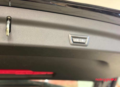 Noleggio BMW X1 18d M-SPORT NO SCORING 