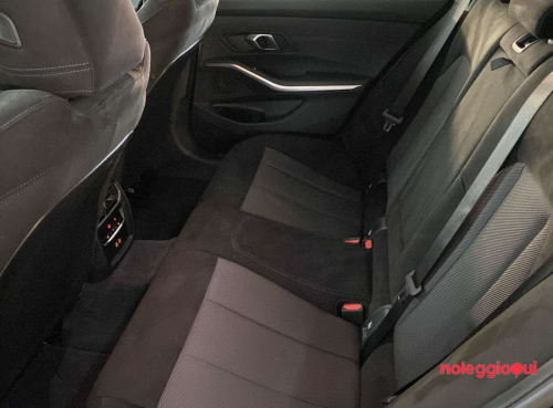 Noleggio BMW SERIE 3 SW TOURING M-SPORT 20d