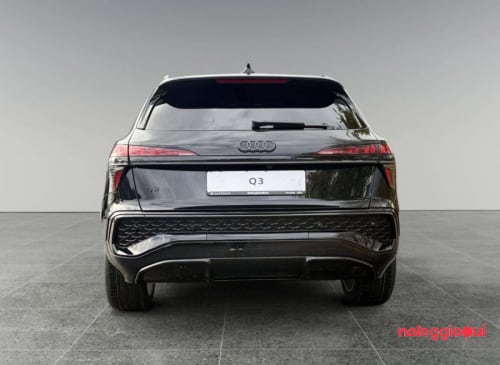 Noleggio AUDI Q3 SUV 35 TDI 2.0cc 150cv No scoring