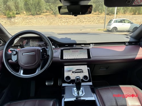 Noleggio RANGE ROVER EVOQUE REBT2BUY
