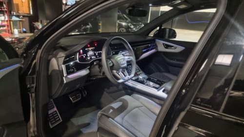 Noleggio AUDI Q7 NO SCORING