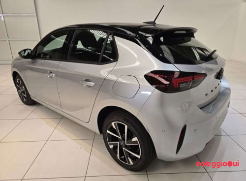 Noleggio OPEL CORSA 1.2cc 101cv manuale/benzina