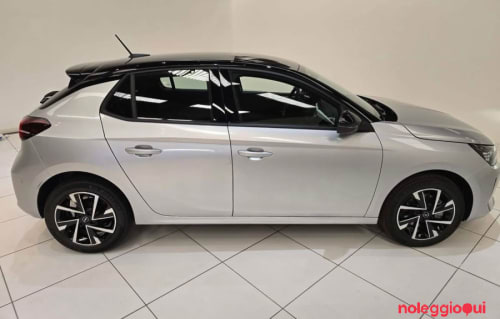 Noleggio OPEL CORSA 1.2cc 101cv manuale/benzina