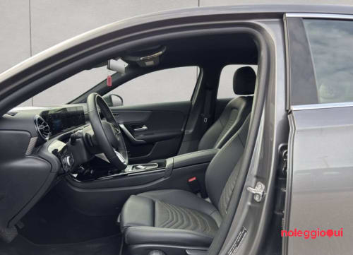 Noleggio MERCEDES-BENZ CLASSE A 180d
